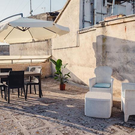 Convivo Apartment Palazzo Galateo Лечче Экстерьер фото