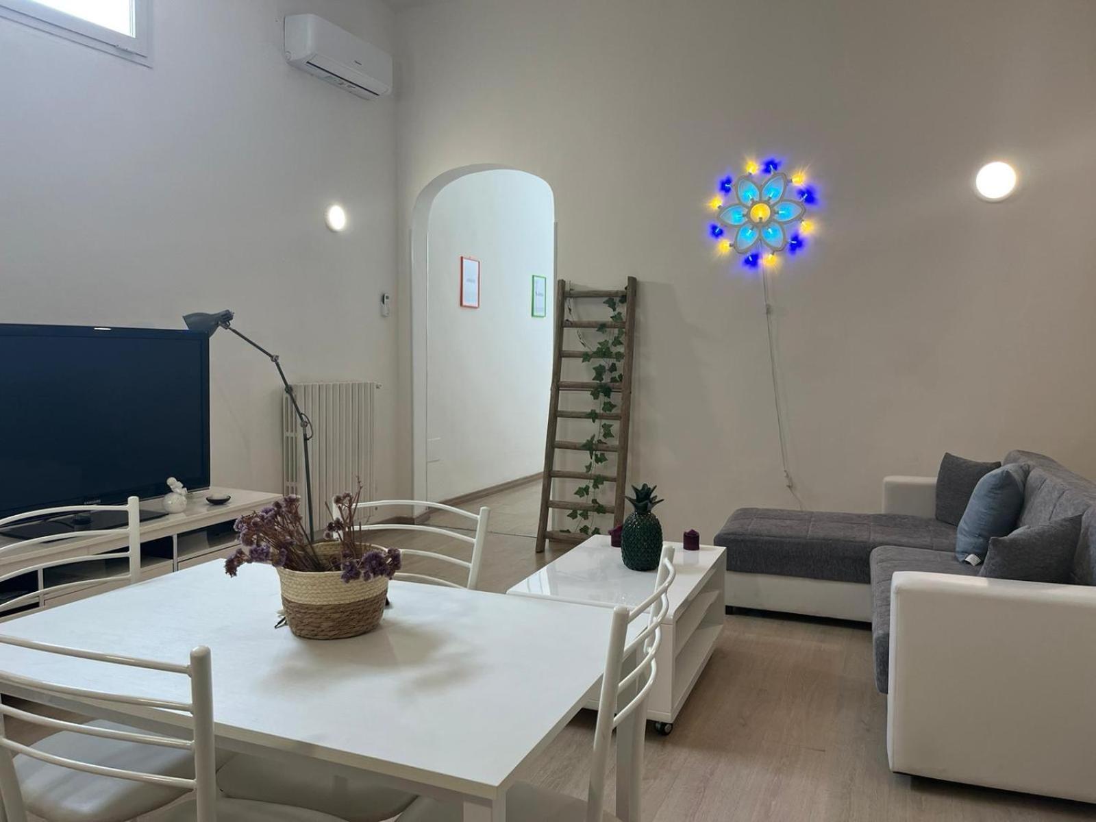 Convivo Apartment Palazzo Galateo Лечче Экстерьер фото